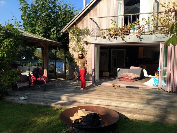 Embedded image permalink